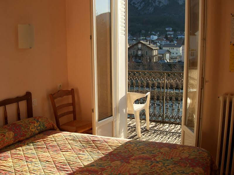 Hotel De La Poste Tarascon-sur-Ariège