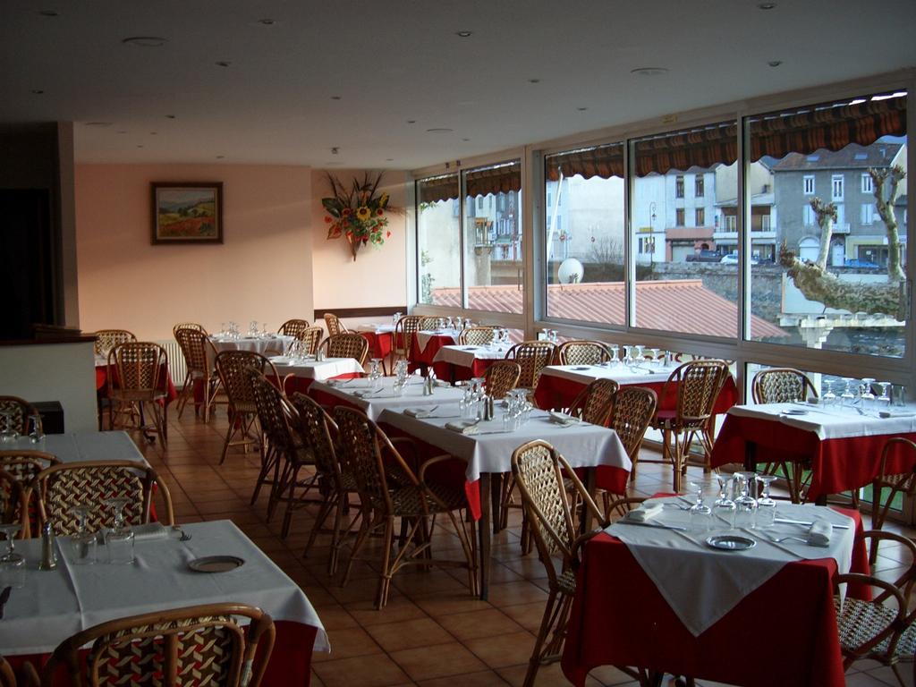 Logis Restaurant De La Poste Hotel Tarascon-sur-Ariège